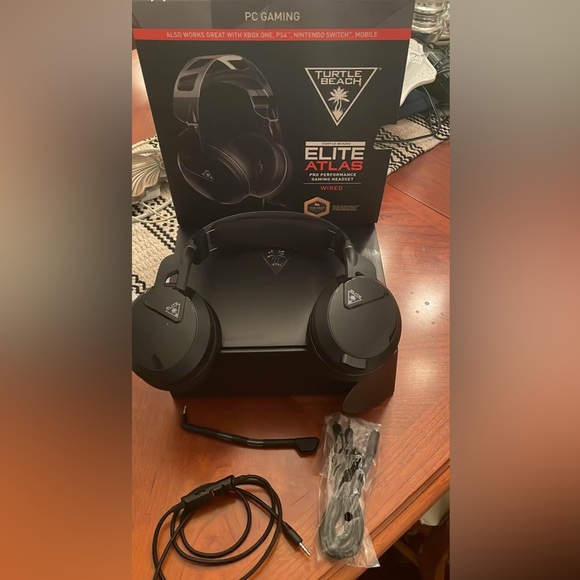 Turtle Beach Elite Atlas Pro-performance Gaming Headset - Picture 1 of 3